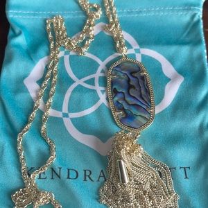 Kendra Scott Necklace